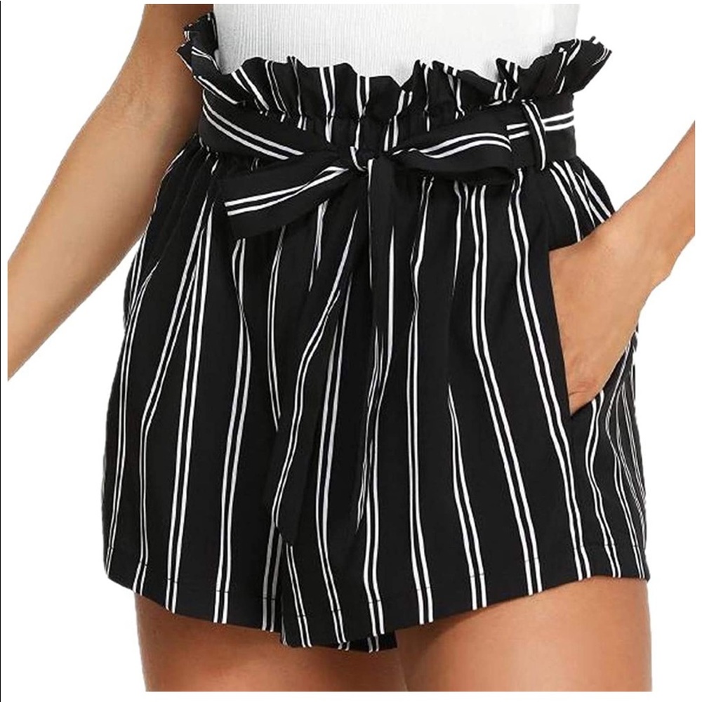 NWT paper bag shorts